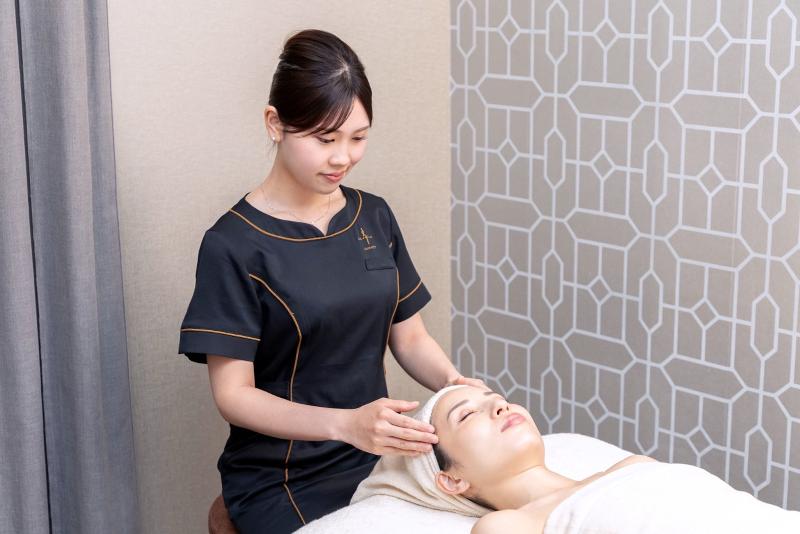 キャロリーヌ新宿本店のアルバイト・バイト求人情報-04