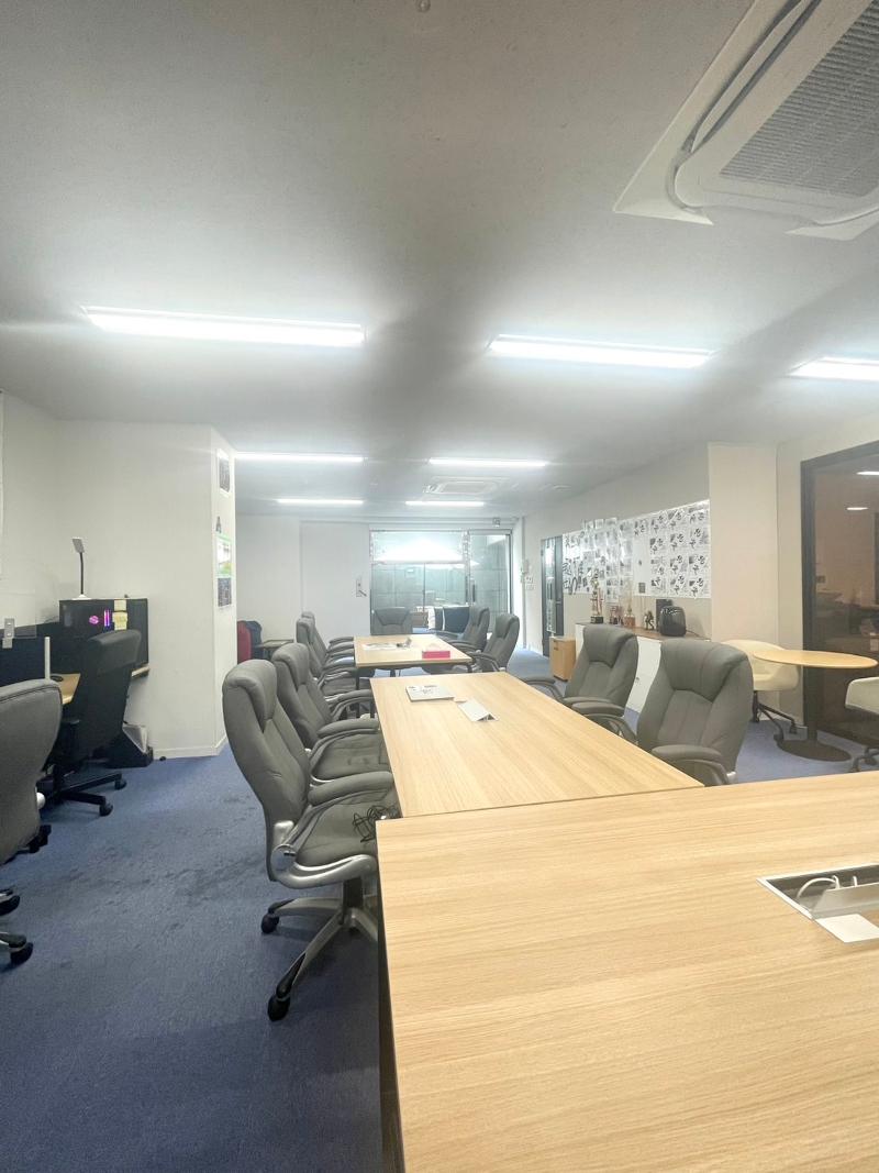 LIVETHELIFE株式会社(リヴザライフ株式会社)のアルバイト・バイト求人情報-03