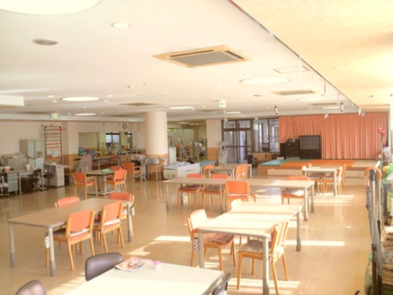 介護老人保健施設 国府リハビリテーションフェニックスのアルバイト・バイト求人情報-05