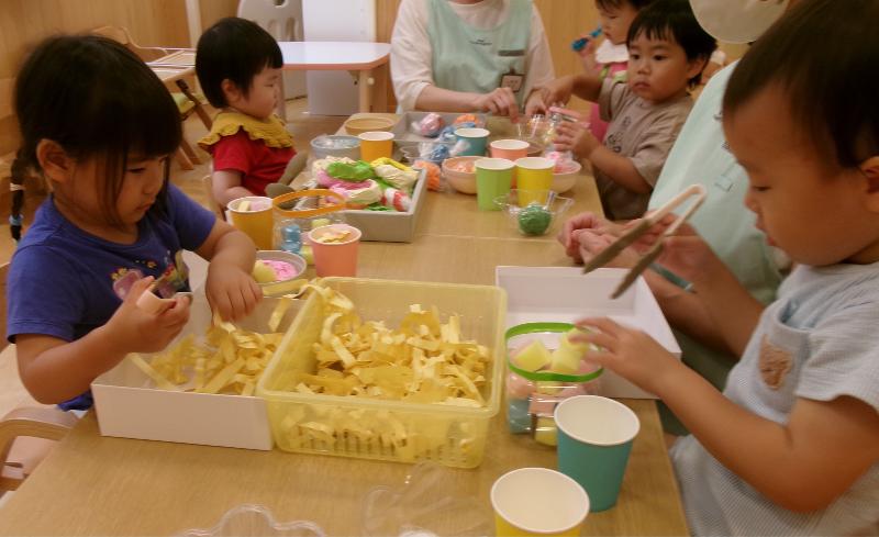 高岡市民病院内保育所たからキッズ(アートチャイルドケア株式会社)のアルバイト・バイト求人情報-02