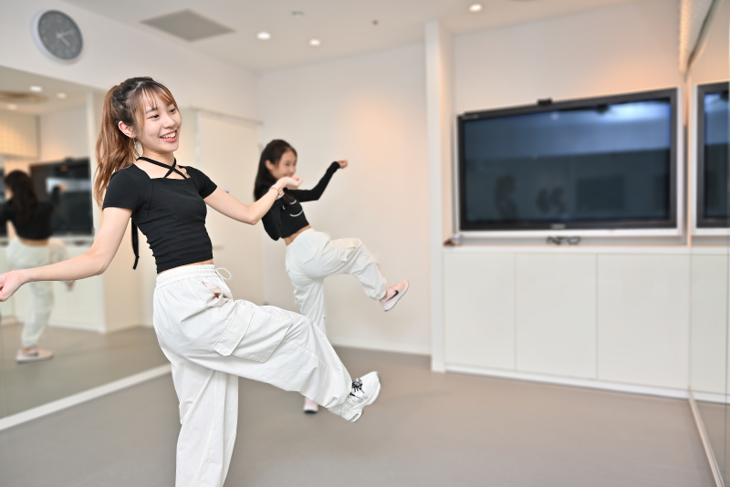 トゥモローテーブルカンパニー株式会社のアルバイト・バイト求人情報-02