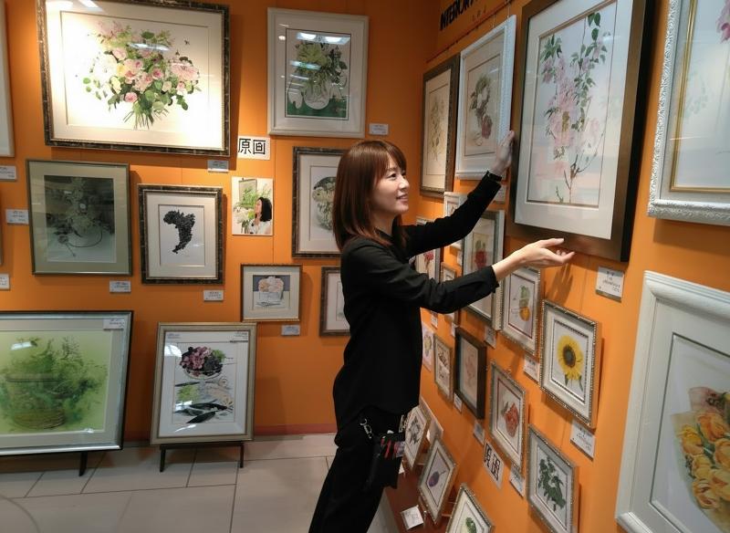 Za Gallery　名古屋三越栄店(株式会社アートプリントジャパン)のアルバイト・バイト求人情報-03