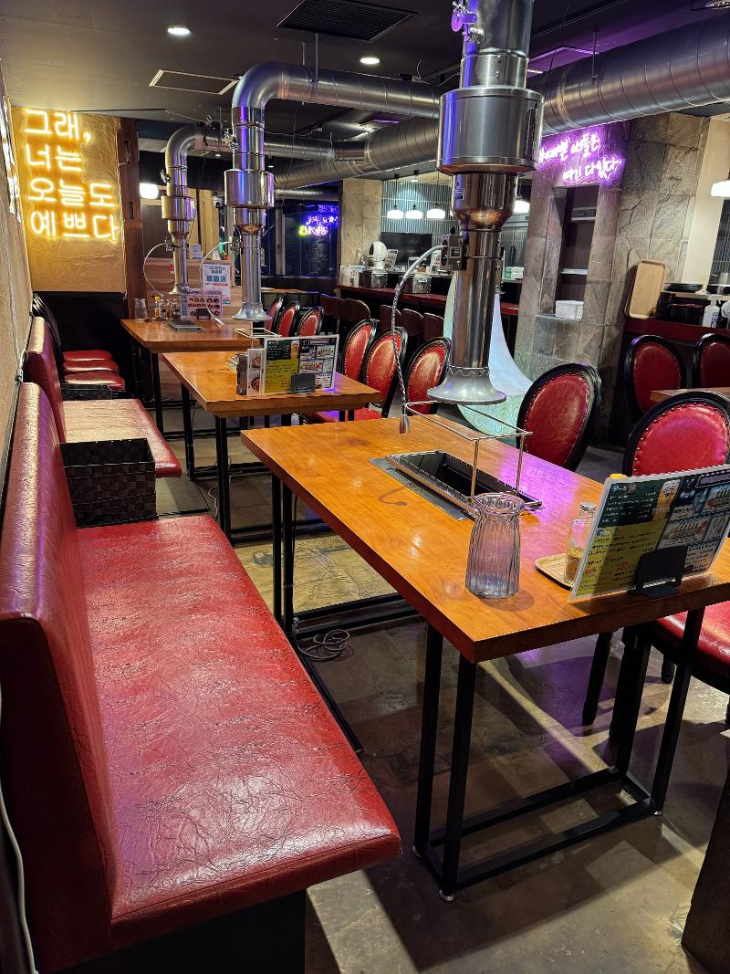 株式会社FORESTの求人・転職情報-02