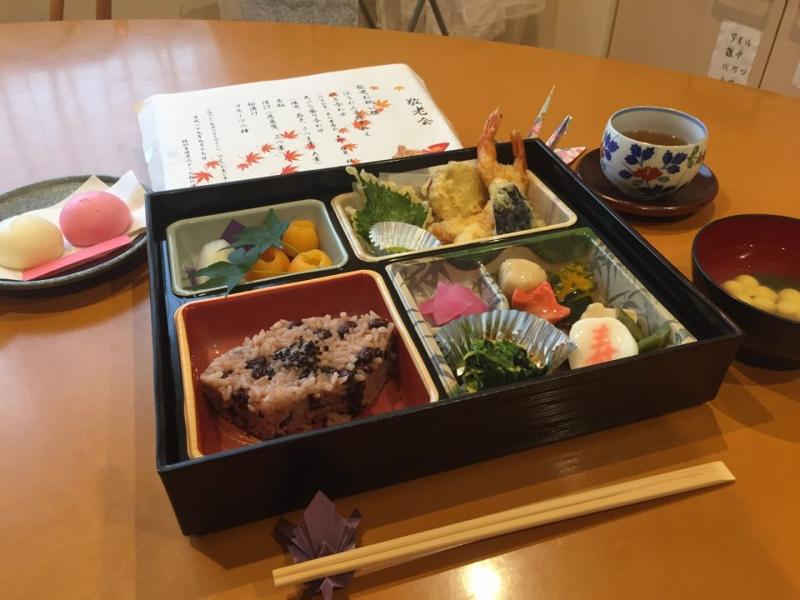 社会福祉法人琵琶湖愛輪会　特別養護老人ホーム松の浦湯治の郷のアルバイト・バイト求人情報-03