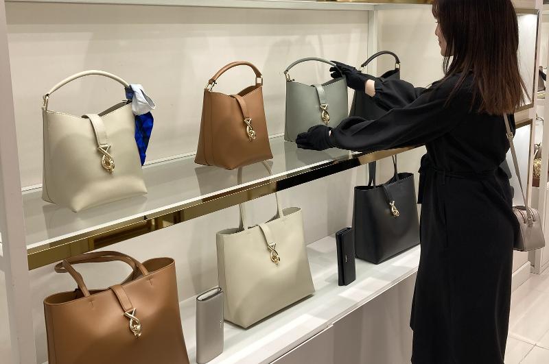 FURLA三井アウトレットパーク 大阪門真店のアルバイト・バイト求人情報-02