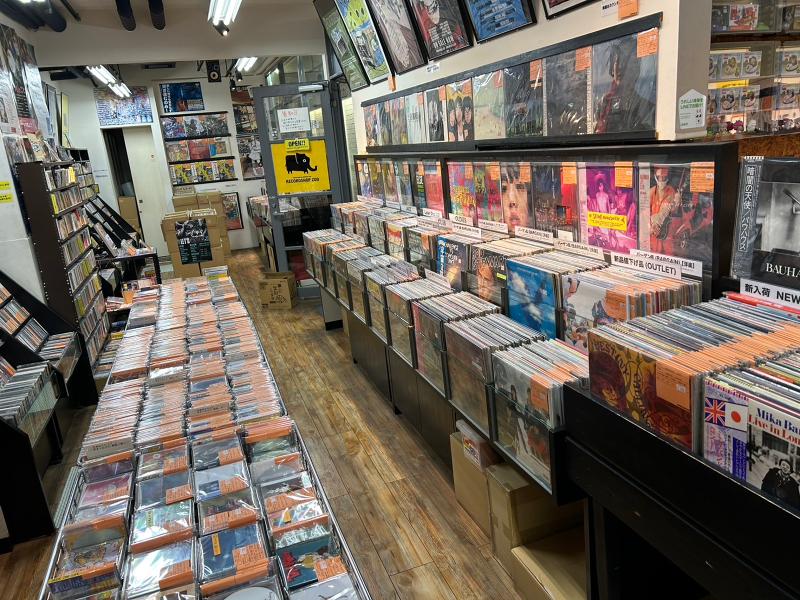 レコードショップズーのアルバイト・バイト求人情報-02