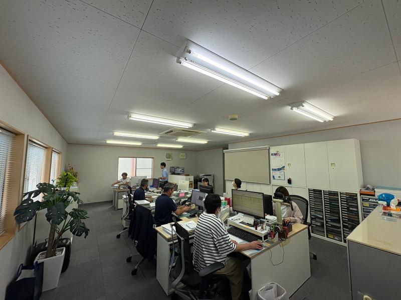 賢友興業株式会社のアルバイト・バイト求人情報-04