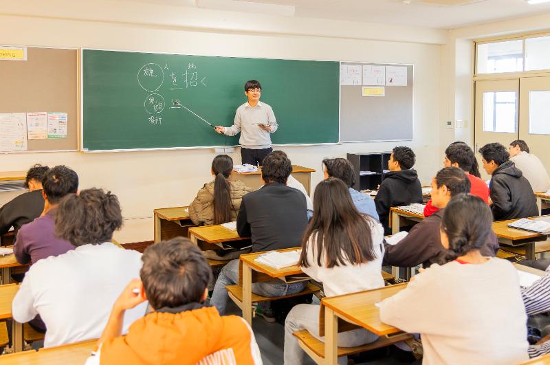 学校法人誠和学院の求人・転職情報