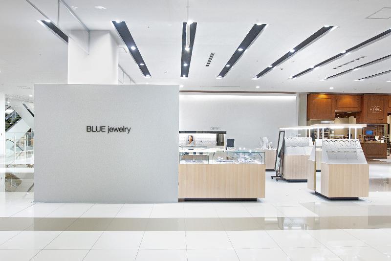 BLUEjewelry　イオンモール岡山店のアルバイト・バイト求人情報-03