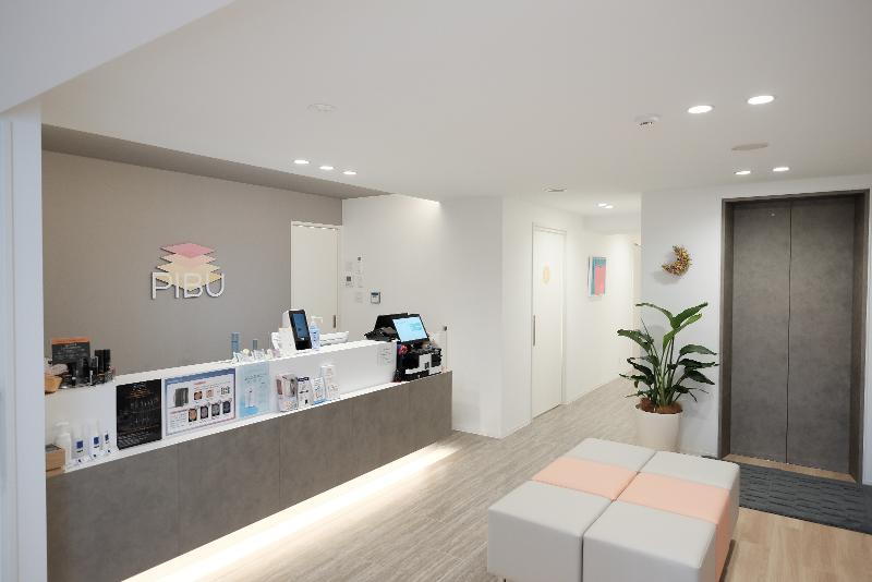 赤坂駅前ぴぶ皮膚科のアルバイト・バイト求人情報-02