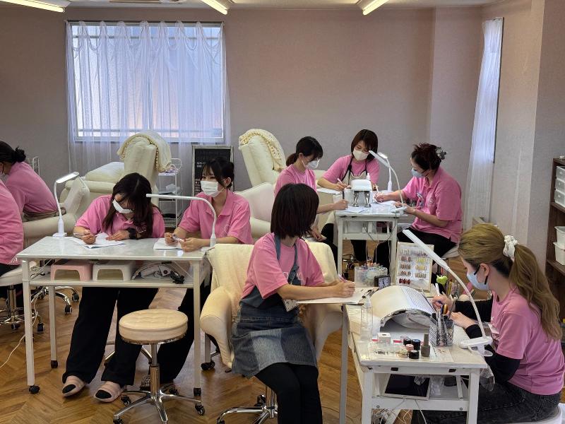 はあとねいる栄伏見店のアルバイト・バイト求人情報-04