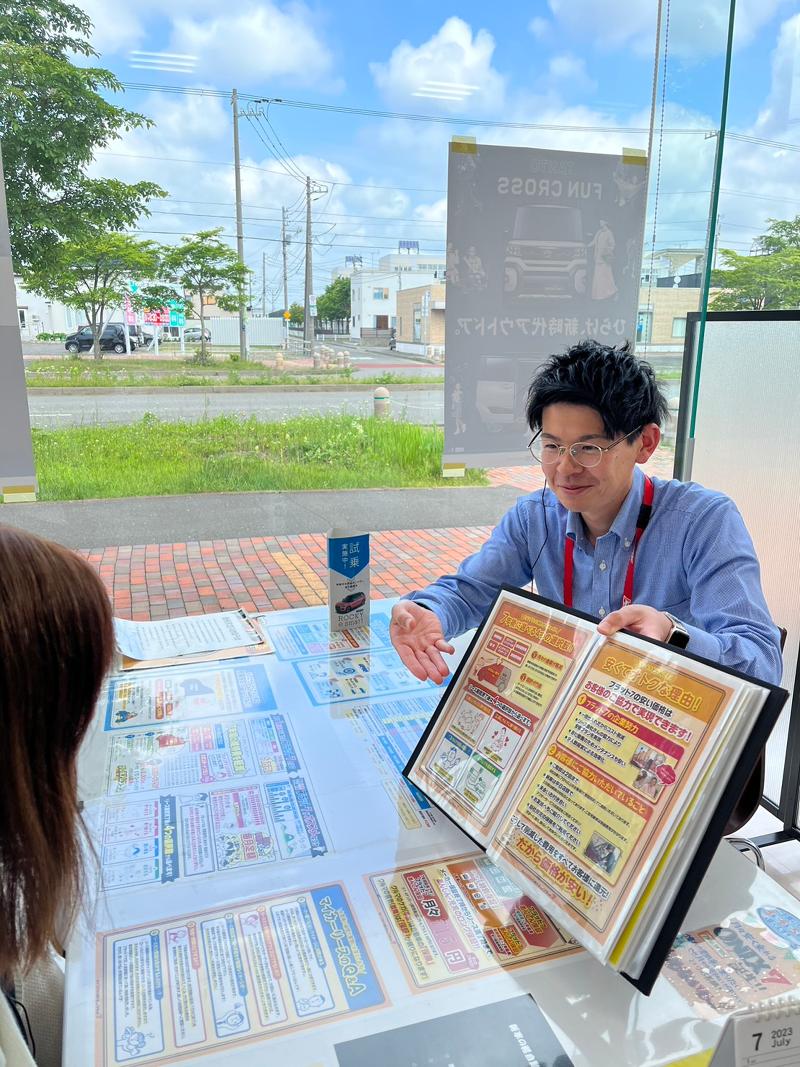 ダイハツ苫小牧東/有限会社カートップ苫小牧のアルバイト・バイト求人情報-02