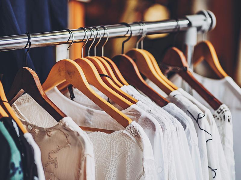 有限会社ファッションプレス・EARTHの求人情報