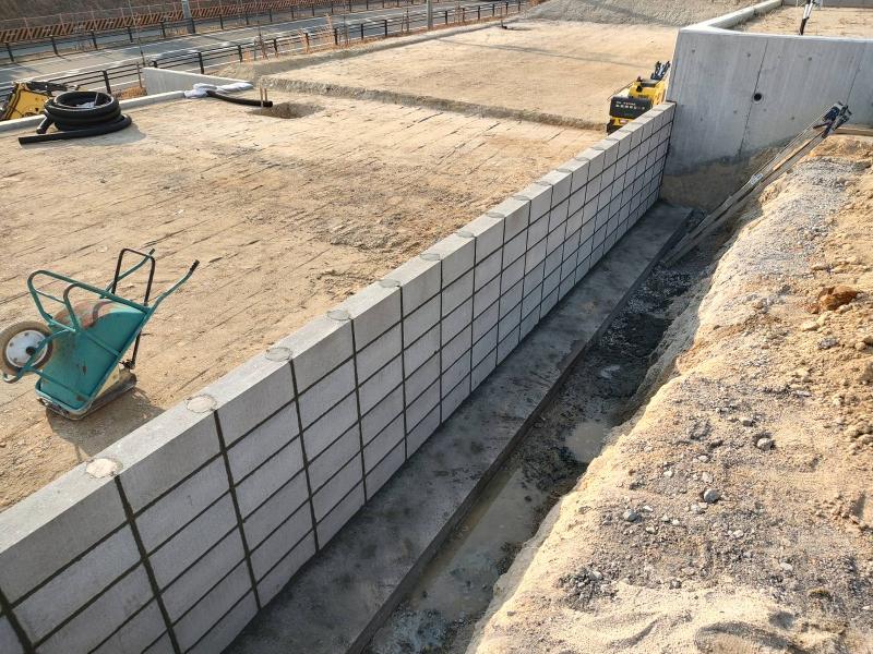 有限会社石川ブロック工業所のアルバイト・バイト求人情報-02