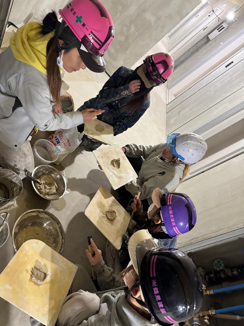 有限会社 鶴見建装の求人・転職情報