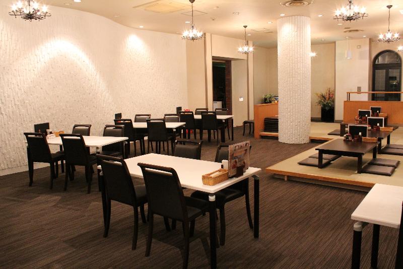 レストラン　フォレストのアルバイト・バイト求人情報-02