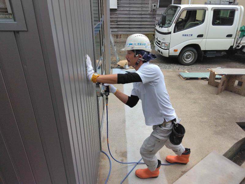 有限会社新生工業のアルバイト・バイト求人情報-04