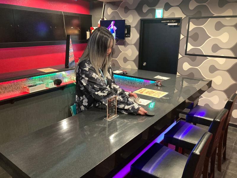 ガールズバーCaraのアルバイト・バイト求人情報-02