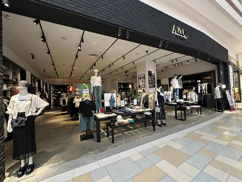 AZUL BY MOUSSY イオン苫小牧店(株式会社エリオアパレル)のアルバイト・バイト求人情報-02