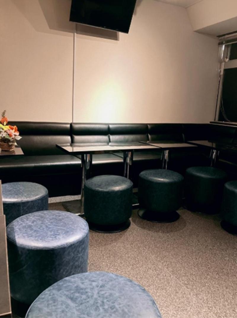 熟女パブ NTRのアルバイト・バイト求人情報-02