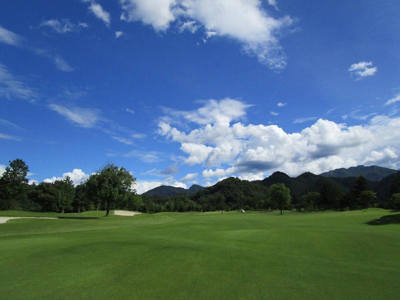 アゼリアヒルズカントリークラブ(東武緑地株式会社)のアルバイト・バイト求人情報-03