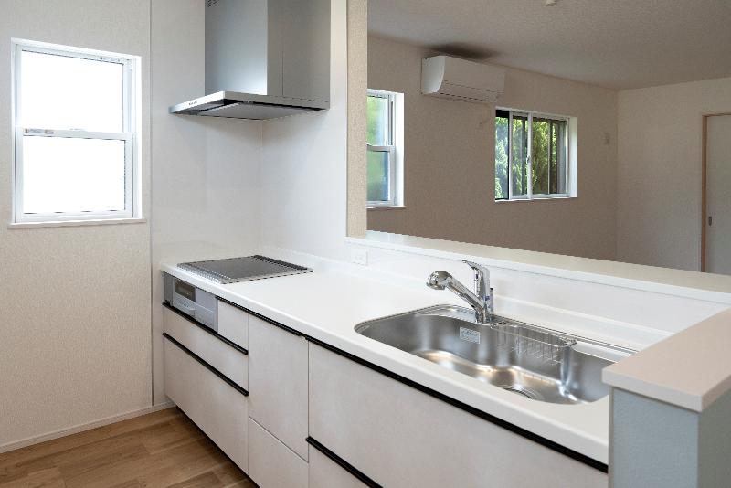 クニシゲ株式会社のアルバイト・バイト求人情報-03