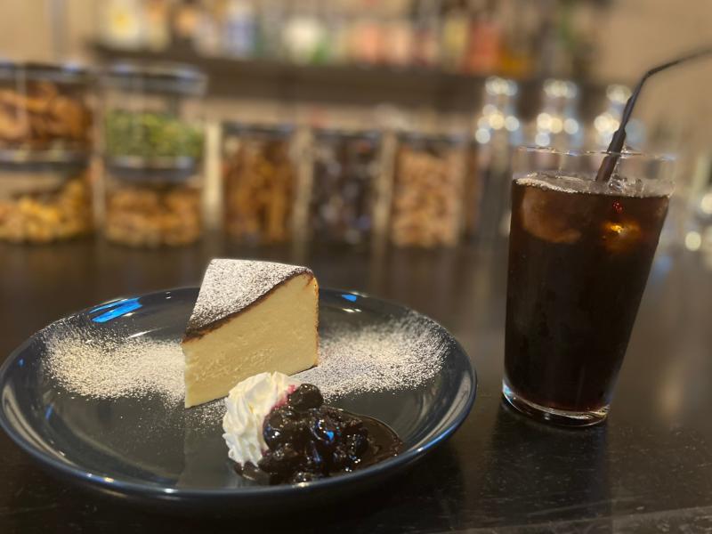 Sweets&BAR LIBRABBITSのアルバイト・バイト求人情報-02