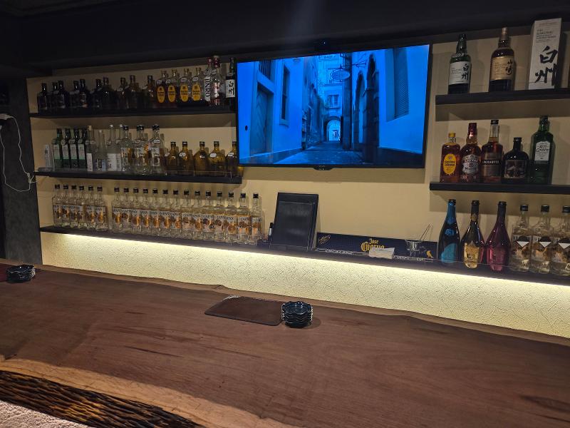 ガールズバー Four Seasonsのアルバイト・バイト求人情報-03