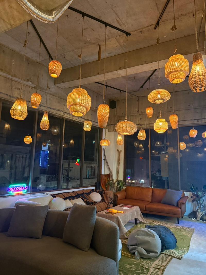 神保町HOLO-HOLOシーシャの求人・転職情報