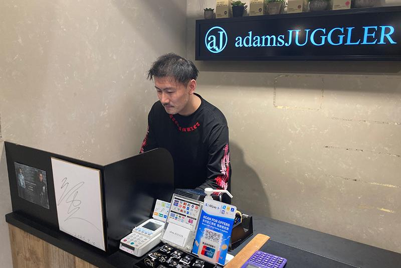 adamsJUGGLER 神戸umie店のアルバイト・バイト求人情報-03