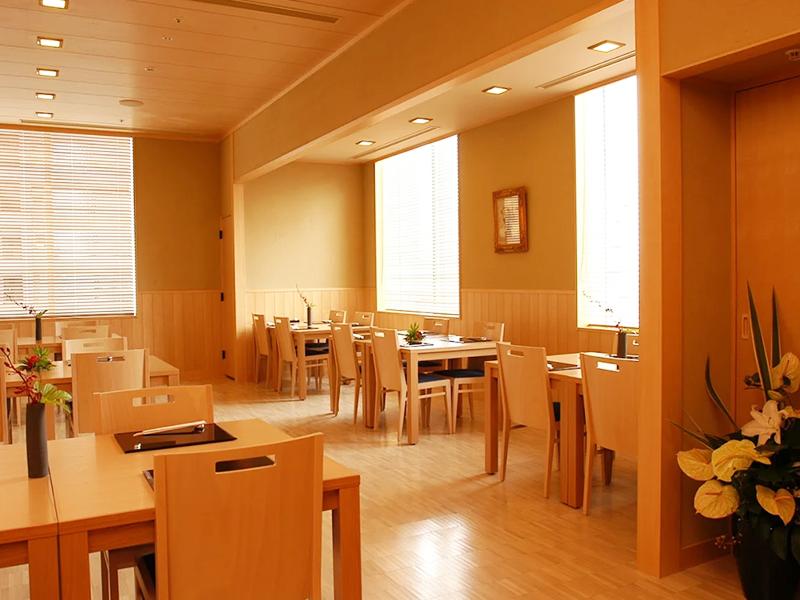 ホテルモントレ ラ・スール大阪のアルバイト・バイト求人情報-02