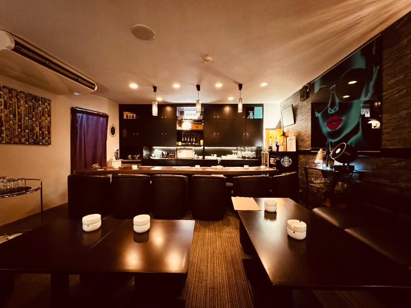 Lounge ease(イーズ)のアルバイト・バイト求人情報-03