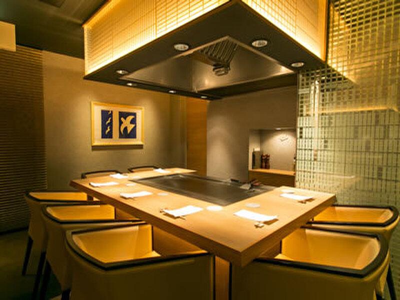 鉄板DINING O(オウ)のアルバイト・バイト求人情報-03