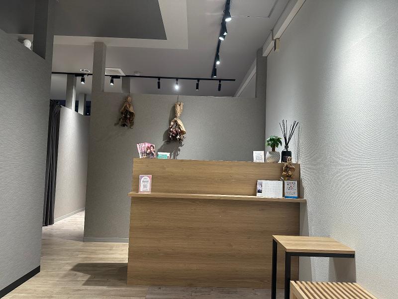 8BROW豊田店のアルバイト・バイト求人情報-02