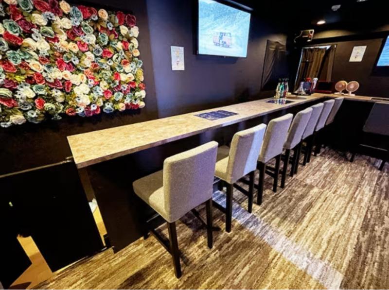 Girls Bar IRISのアルバイト・バイト求人情報-04