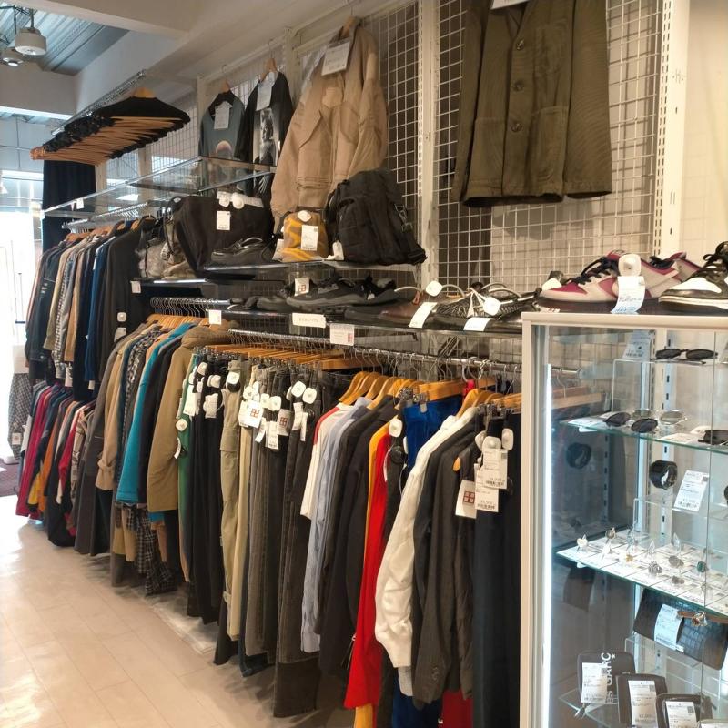 株式会社リンク(ブランド古着BAZZSTORE)のアルバイト・バイト求人情報-03
