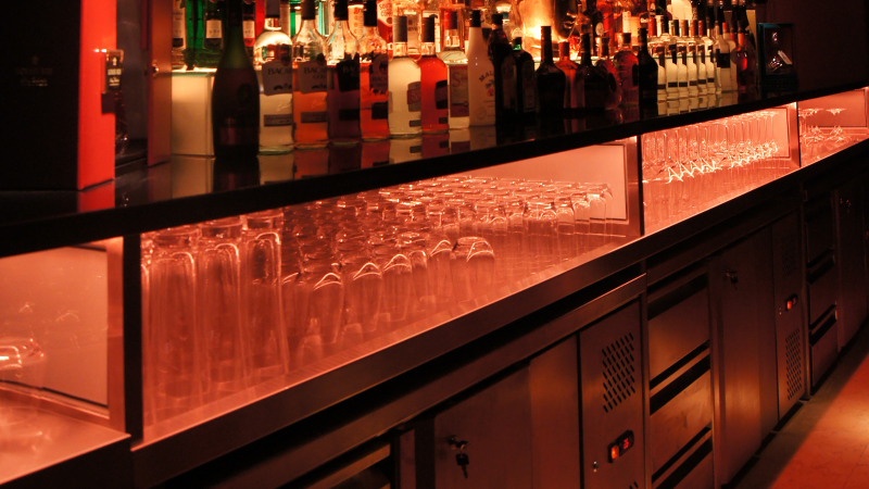 BAR HNAのアルバイト・バイト求人情報-01