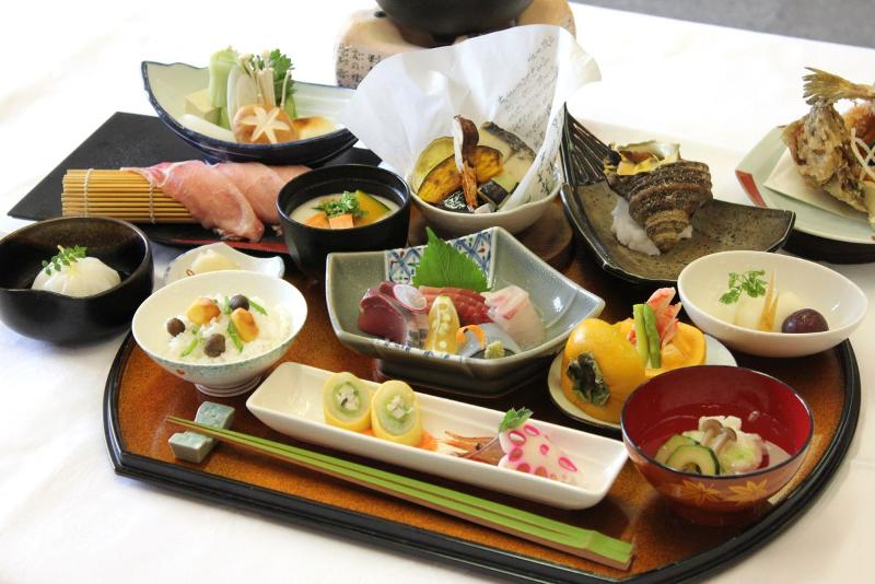 株式会社魚国総本社 北陸支社のアルバイト・バイト求人情報-03