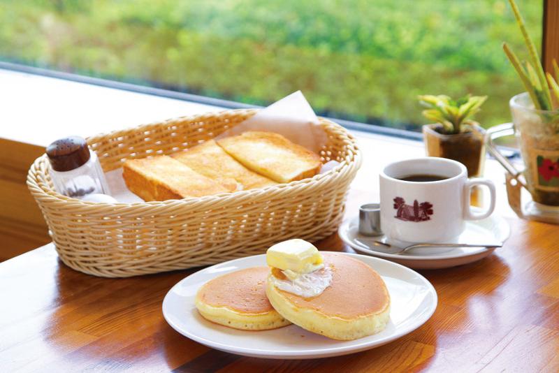 カフェ モントリオールのアルバイト・バイト求人情報-03