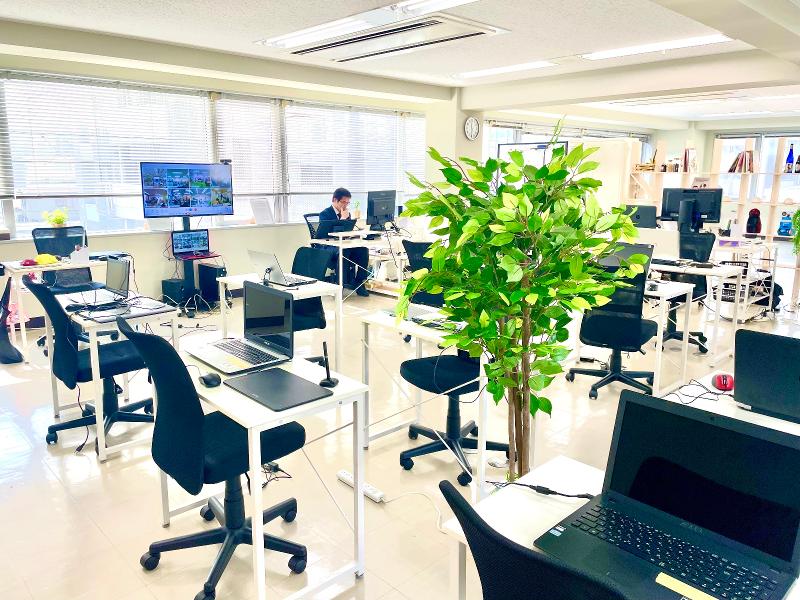 合同会社ふくろうのアルバイト・バイト求人情報-02