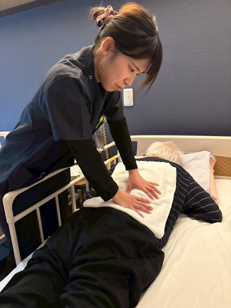 ヒマワリ鍼灸整骨院 岸和田下野院の求人・転職情報-02