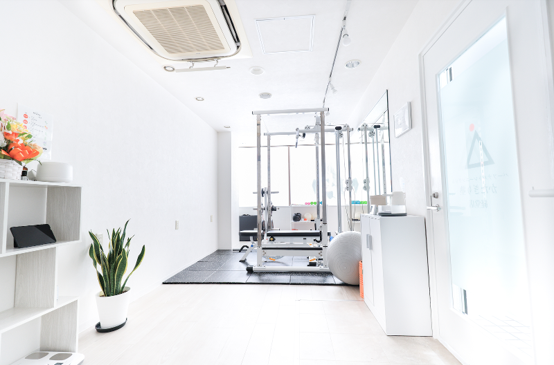 パーソナルトレーニングジム かたぎり塾 経堂店のアルバイト・バイト求人情報-02