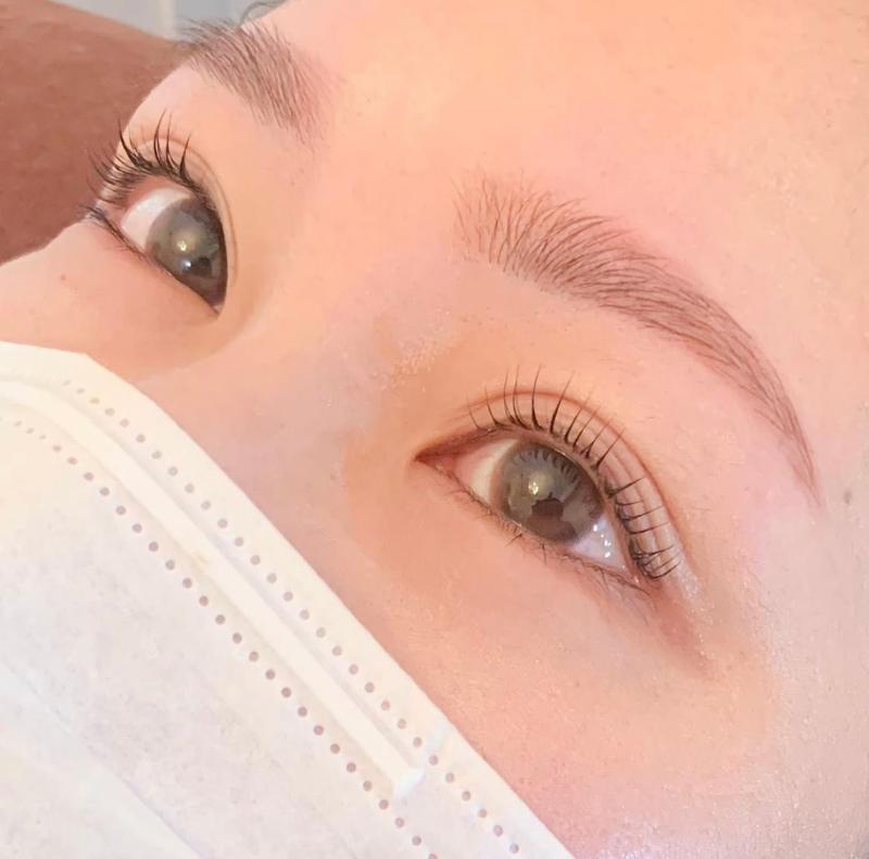 眉とまつげの専門　Graceの派遣求人情報