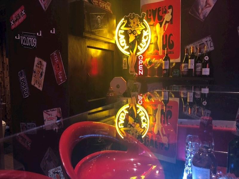 Girls Bar HONEY RABBITのアルバイト・バイト求人情報-05