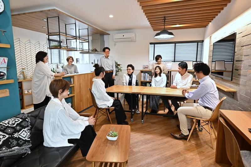 株式会社　リビング春日井のアルバイト・バイト求人情報-02