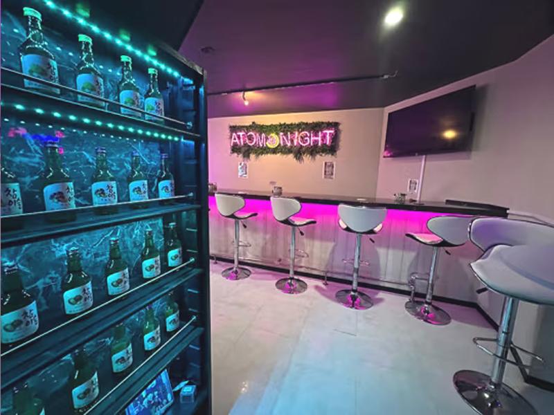 GirlsBar Trois&Quatreのアルバイト・バイト求人情報-04