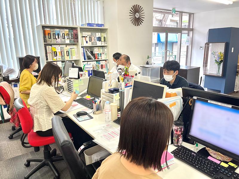 株式会社トゥーフロントのアルバイト・バイト求人情報-05