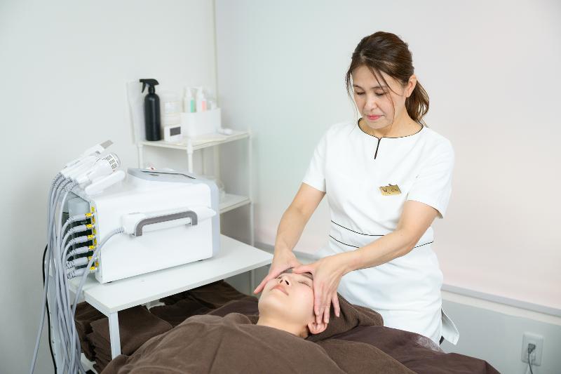 本格フェイシャルと瘦身 とびきりエステ 沼津店のアルバイト・バイト求人情報-03