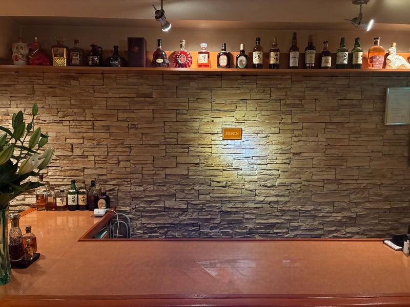 BAR & SALOON SEVENのアルバイト・バイト求人情報-03