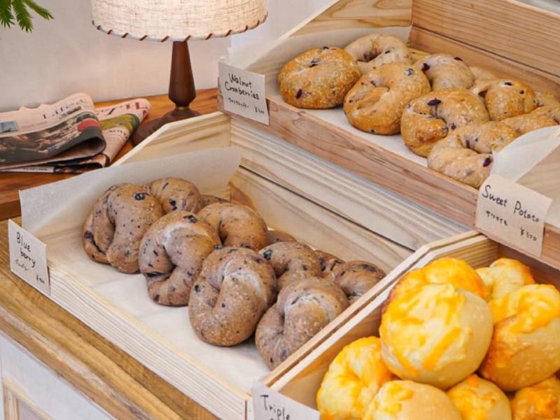 AREUM BAGEL 池袋店のアルバイト・バイト求人情報-03